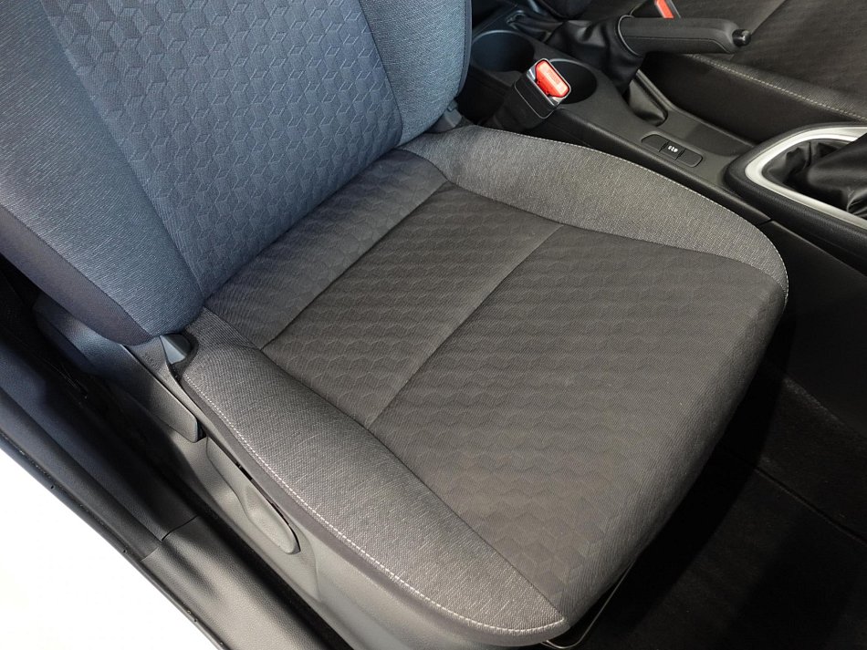 Toyota Yaris 1.5i 