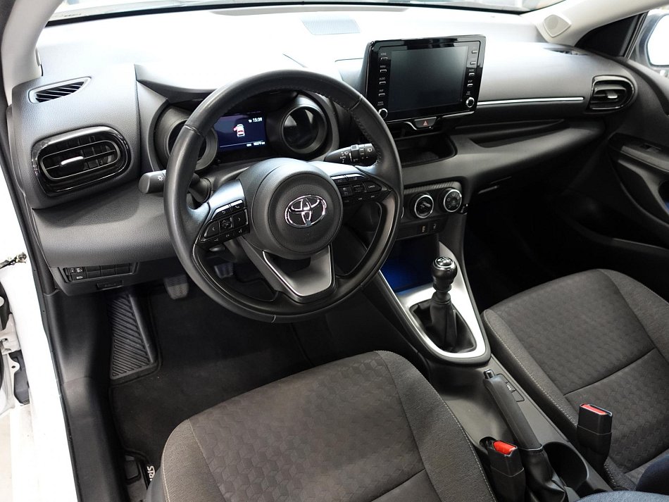 Toyota Yaris 1.5i 