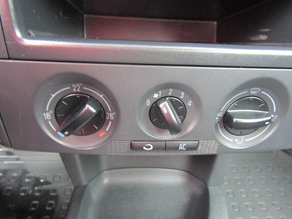 Škoda Fabia I 1.4 i 16v 
