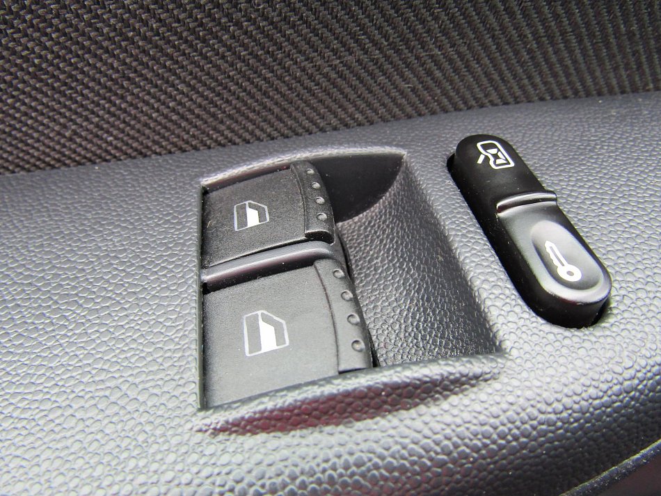 Škoda Fabia I 1.4 i 16v 