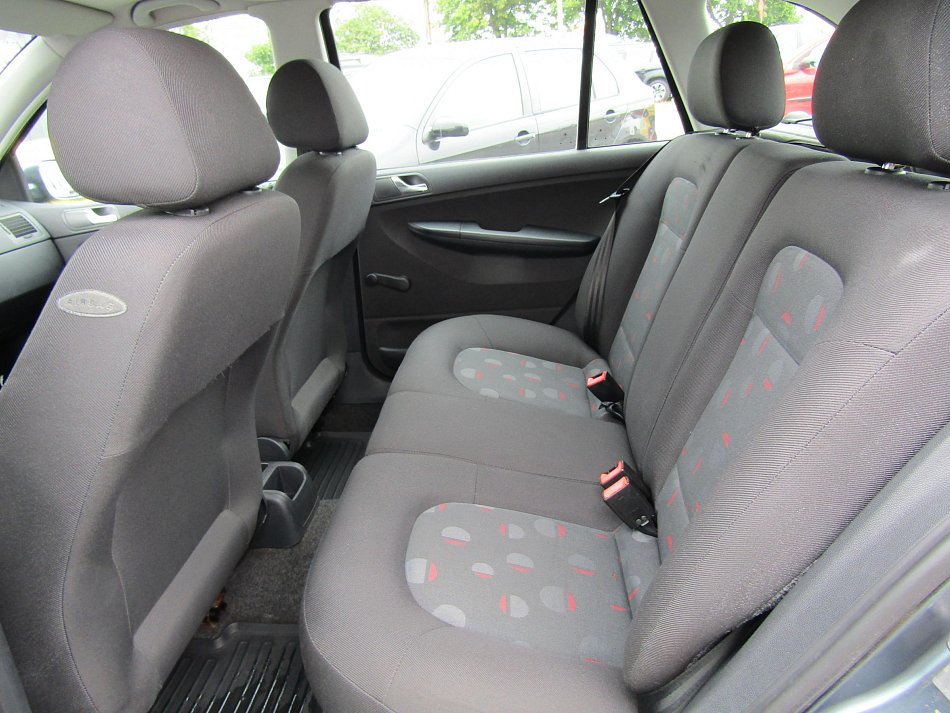 Škoda Fabia I 1.4 i 16v 