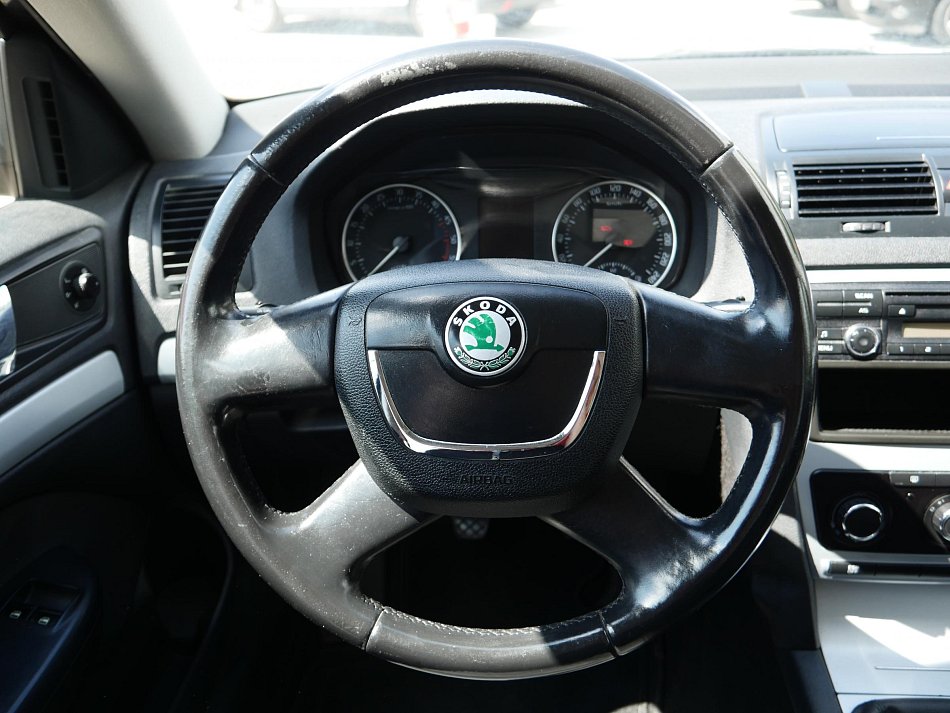 Škoda Octavia II 1.6 TDi Ambition