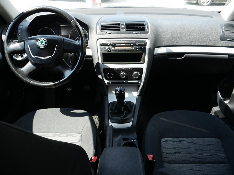 Škoda Octavia II 1.6 TDi Ambition