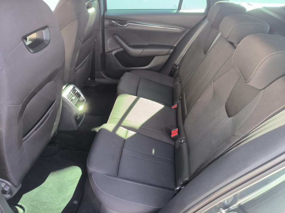 Škoda Octavia IV 2.0 TDi Style