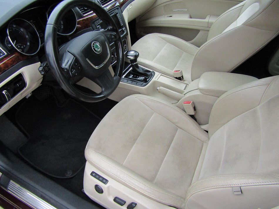 Škoda Superb II 3.6i 
