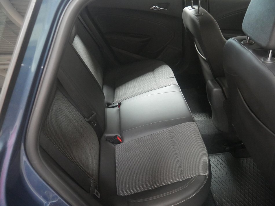 Opel Astra 1.6 16V 
