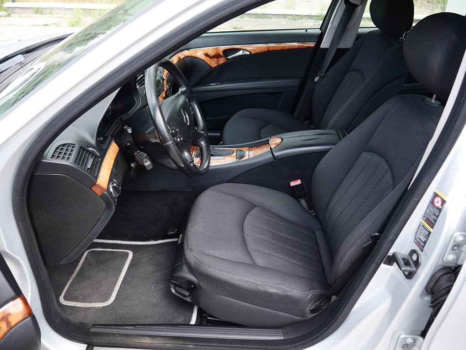 Mercedes-Benz Třída E 3.0 CDi  E320