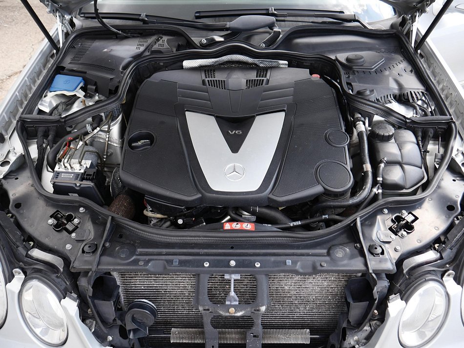 Mercedes-Benz Třída E 3.0 CDi  E320