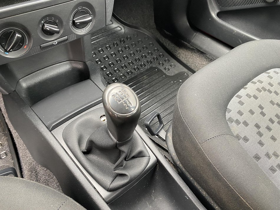 Škoda Fabia I 1.2 12V 