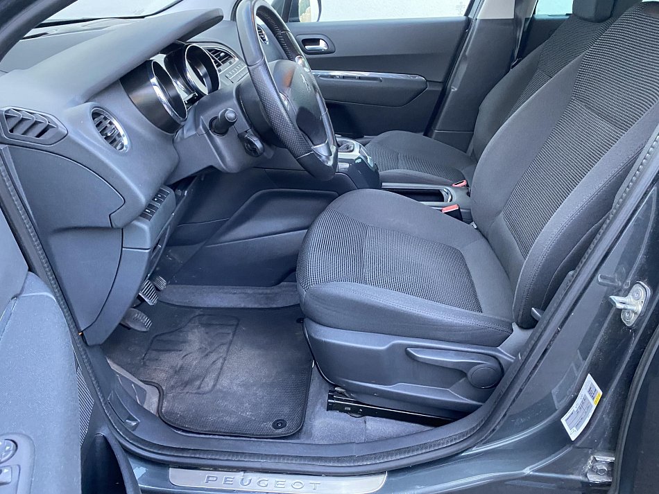 Peugeot 5008 1.6 HDi Allure