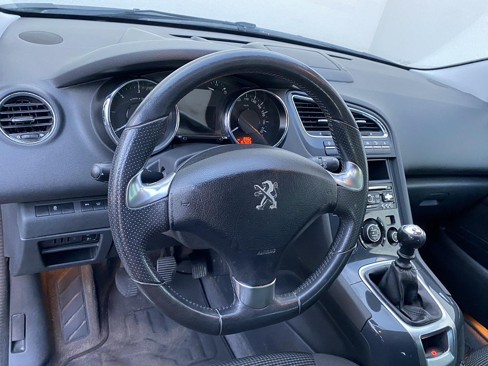 Peugeot 5008 1.6 HDi Allure