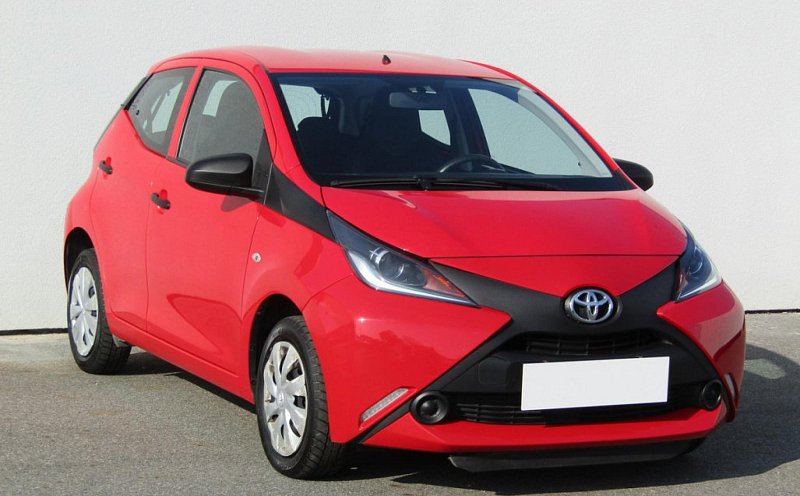 Toyota Aygo 1.0 i 