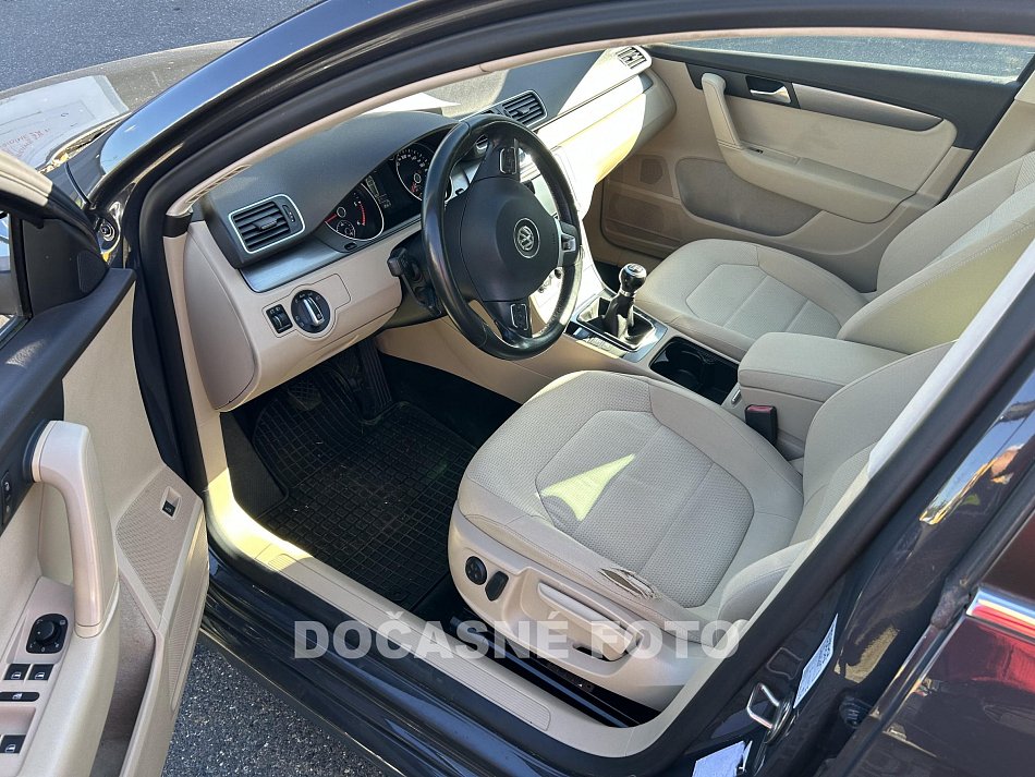 Volkswagen Passat 1.6 TDI 