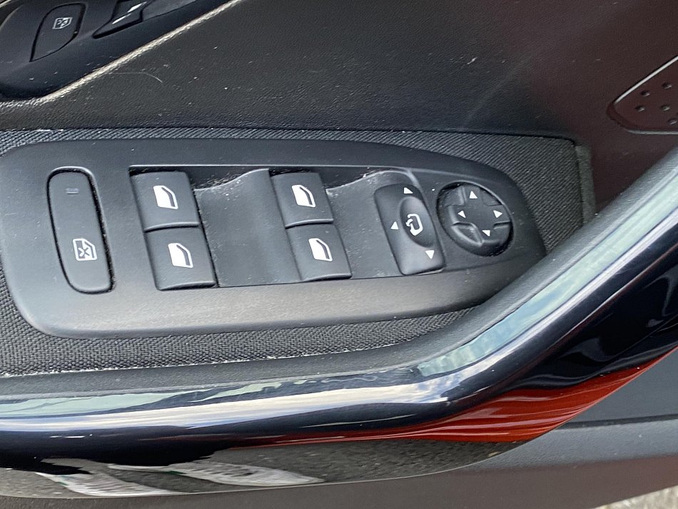 Peugeot 208 1.2 PT TechEdition