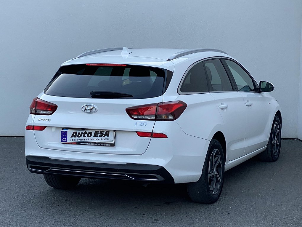 Hyundai I30 1.5 T-GDi Smart 48V