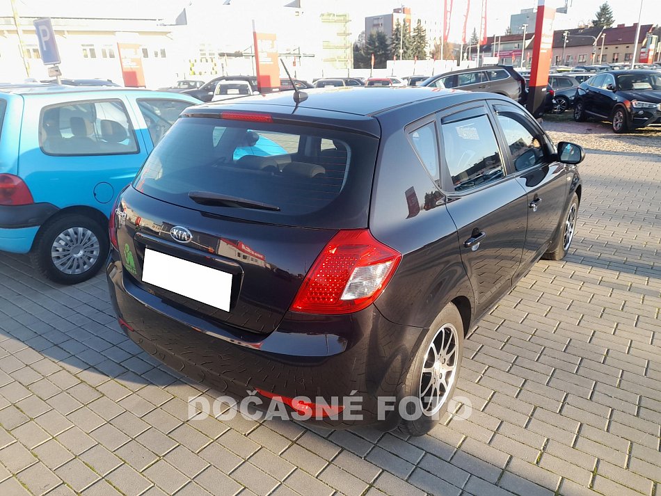 Kia Ceed 1.4 16V 