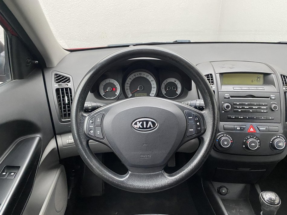 Kia Ceed 1.4 16V 