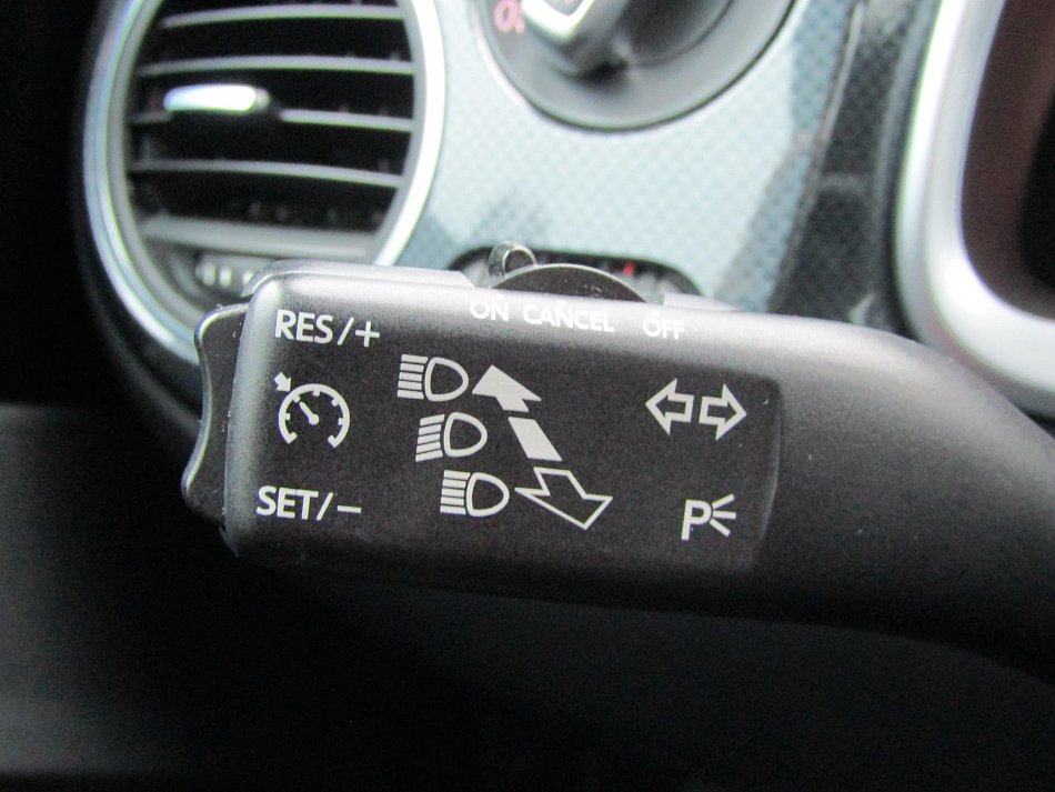 Volkswagen Beetle 2.0 TDi 