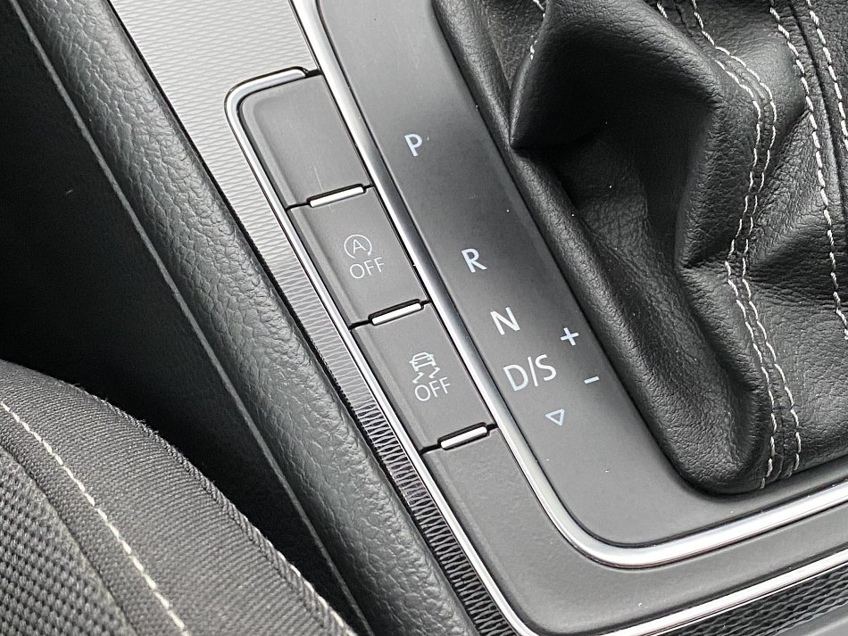 Volkswagen Golf 2.0 TDi GTD