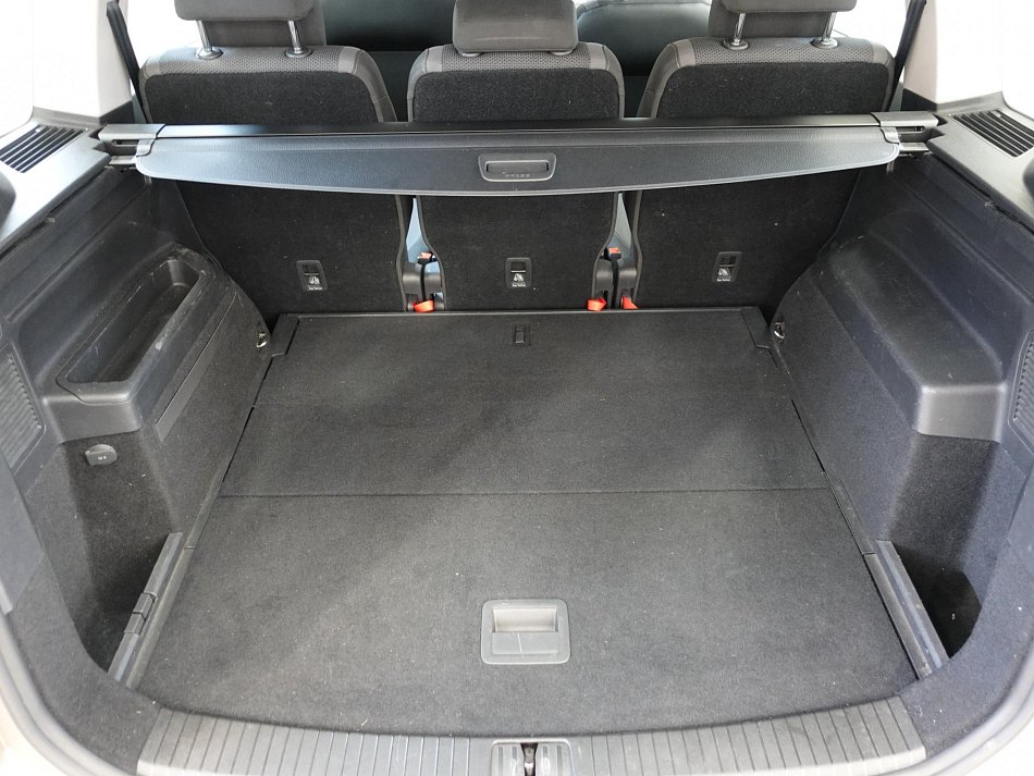 Volkswagen Touran 1.6TDi 