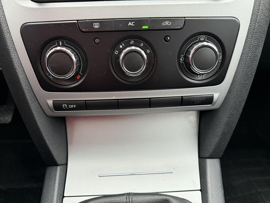 Škoda Octavia II 1.6TDi Ambiente 4x4