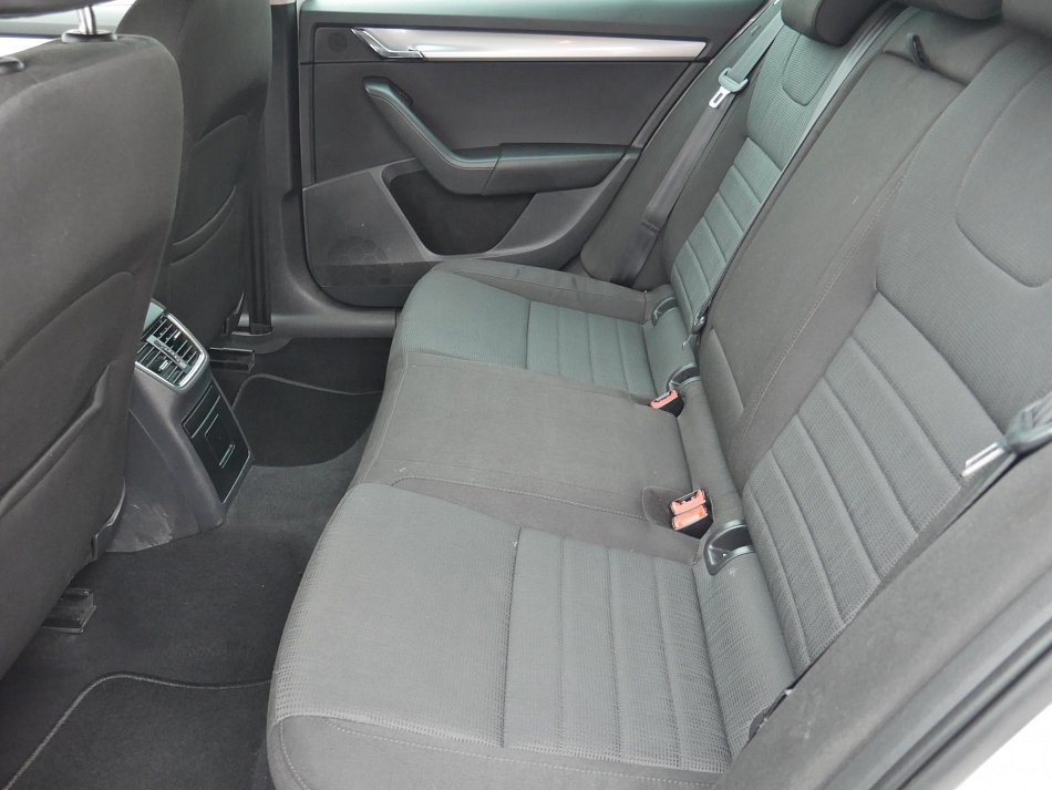 Škoda Octavia III 1.8TSi  4x4