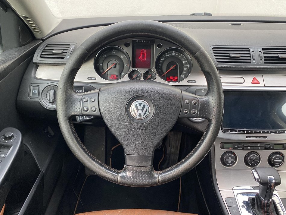 Volkswagen Passat 2.0TDi 