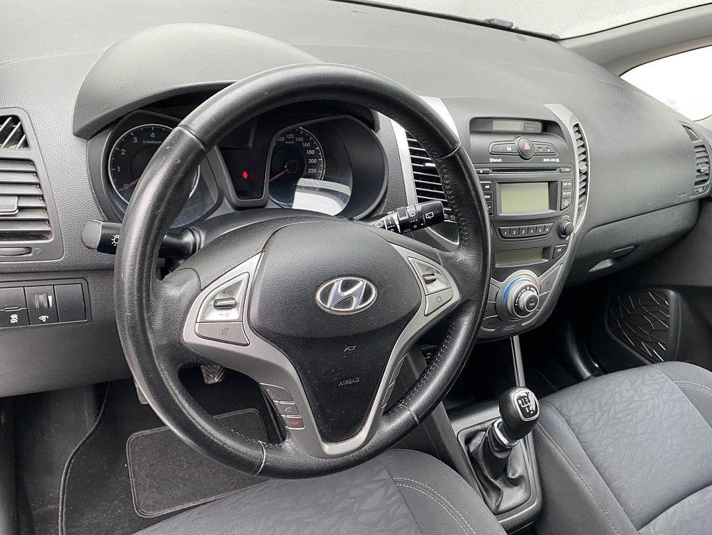 Hyundai Ix20 1.4i 
