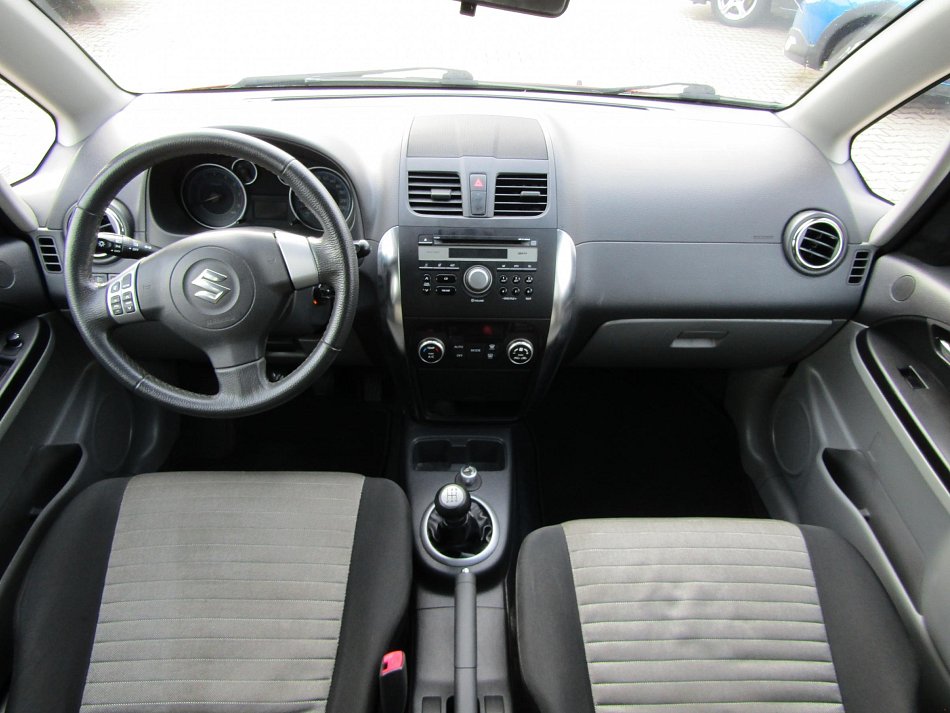 Suzuki SX4 1.6VVT 