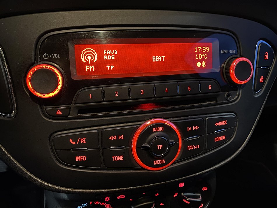 Opel Corsa 1.4i Active