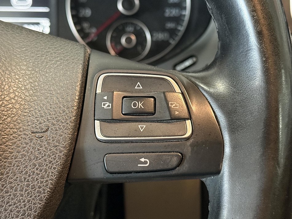 Volkswagen Jetta 1.4TSi 