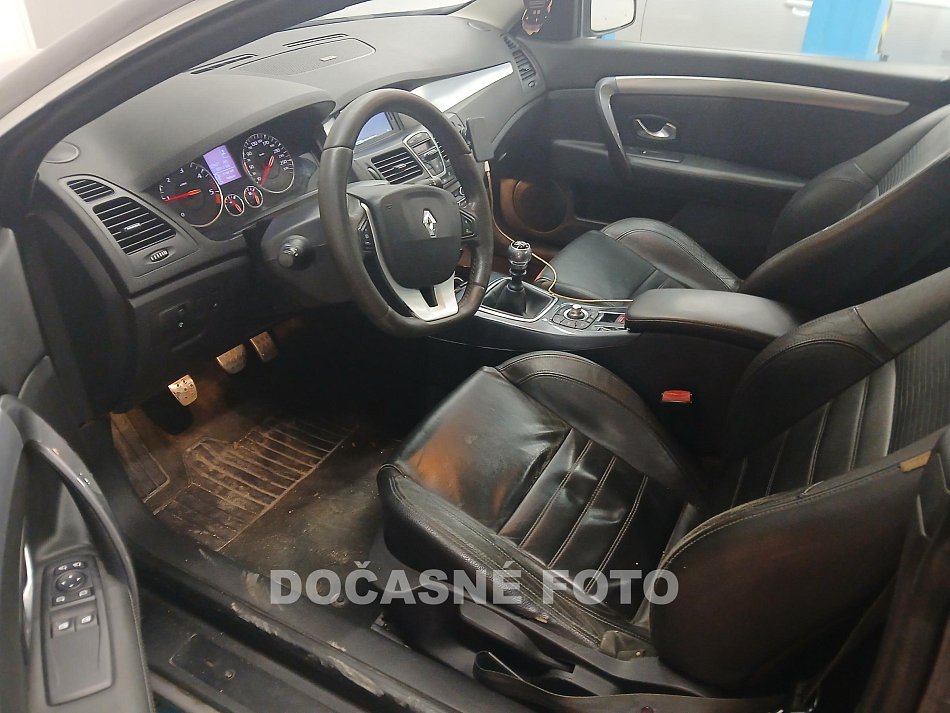 Renault Laguna 2.0 dCi  4Control