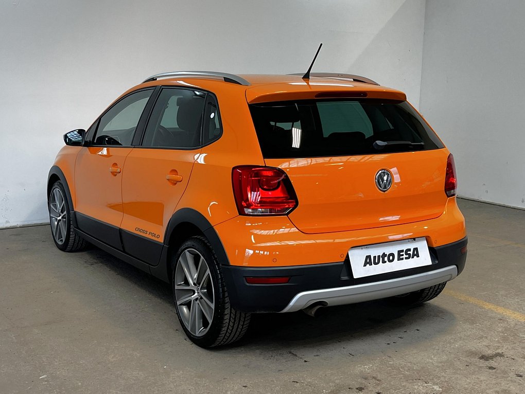 Volkswagen Polo 1.2 TSi CROSS