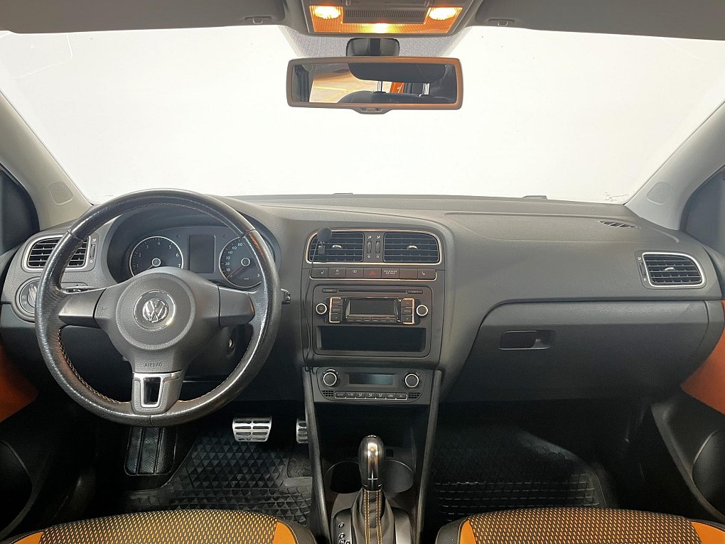 Volkswagen Polo 1.2 TSi CROSS