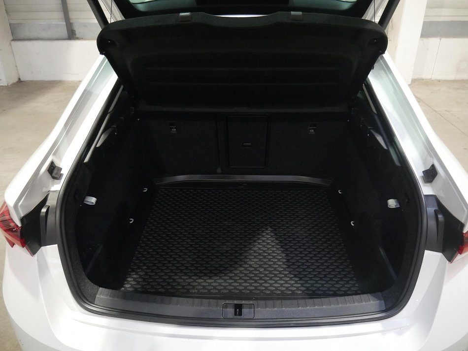 Škoda Octavia IV 2.0 TDi Style