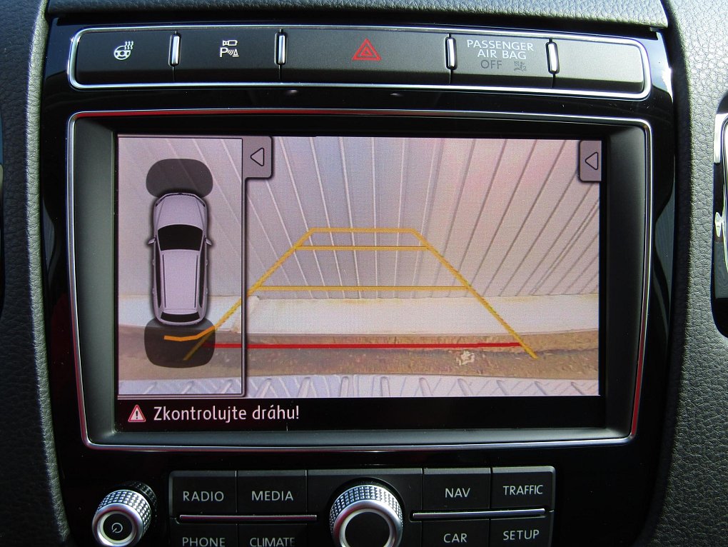 Volkswagen Touareg 3.0TDi  4x4