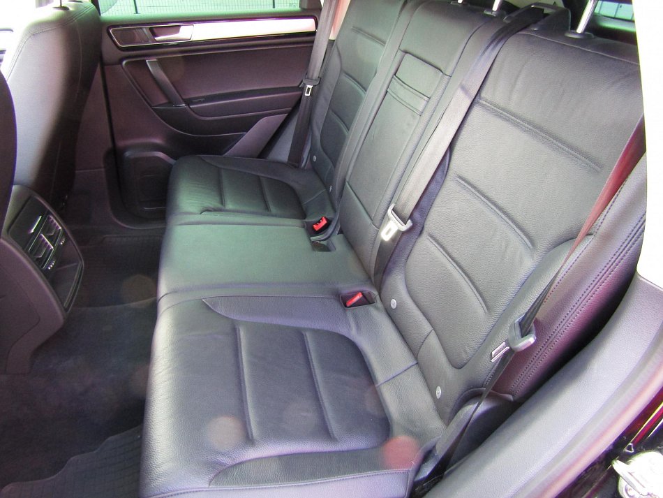 Volkswagen Touareg 3.0TDi  4x4