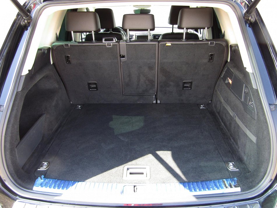 Volkswagen Touareg 3.0TDi  4x4