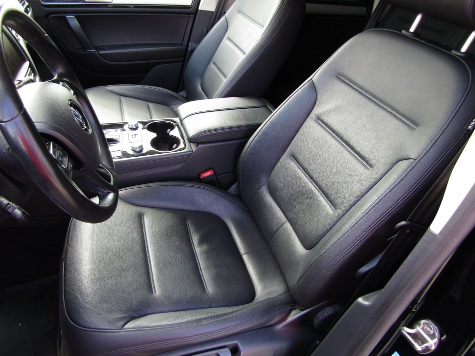 Volkswagen Touareg 3.0TDi  4x4