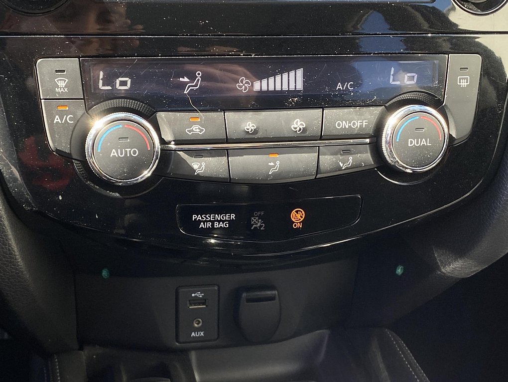 Nissan X-Trail 1.6 DiG-T N-Connecta