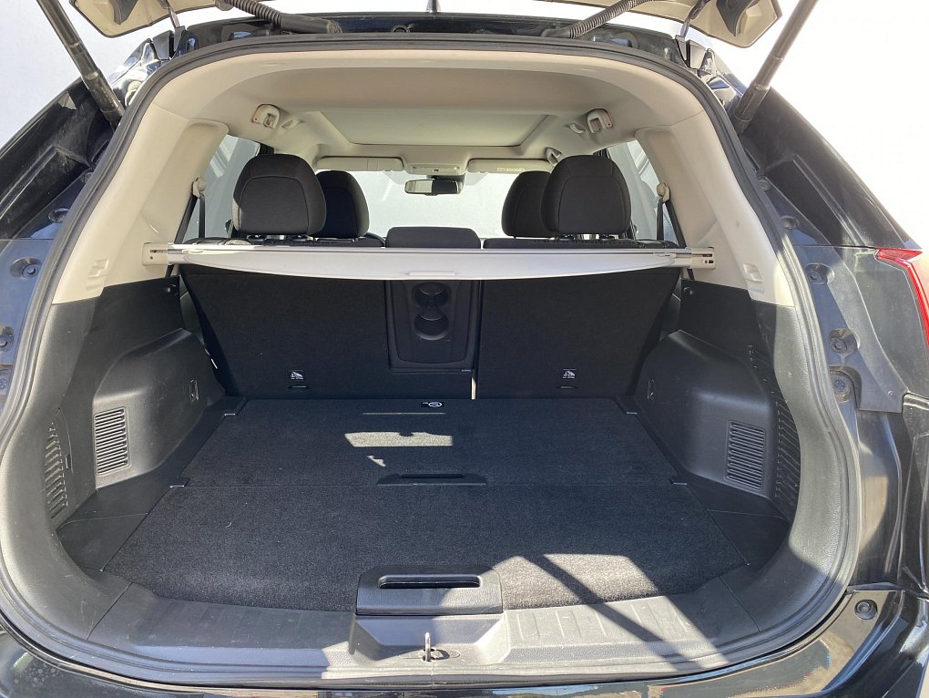 Nissan X-Trail 1.6 DiG-T N-Connecta