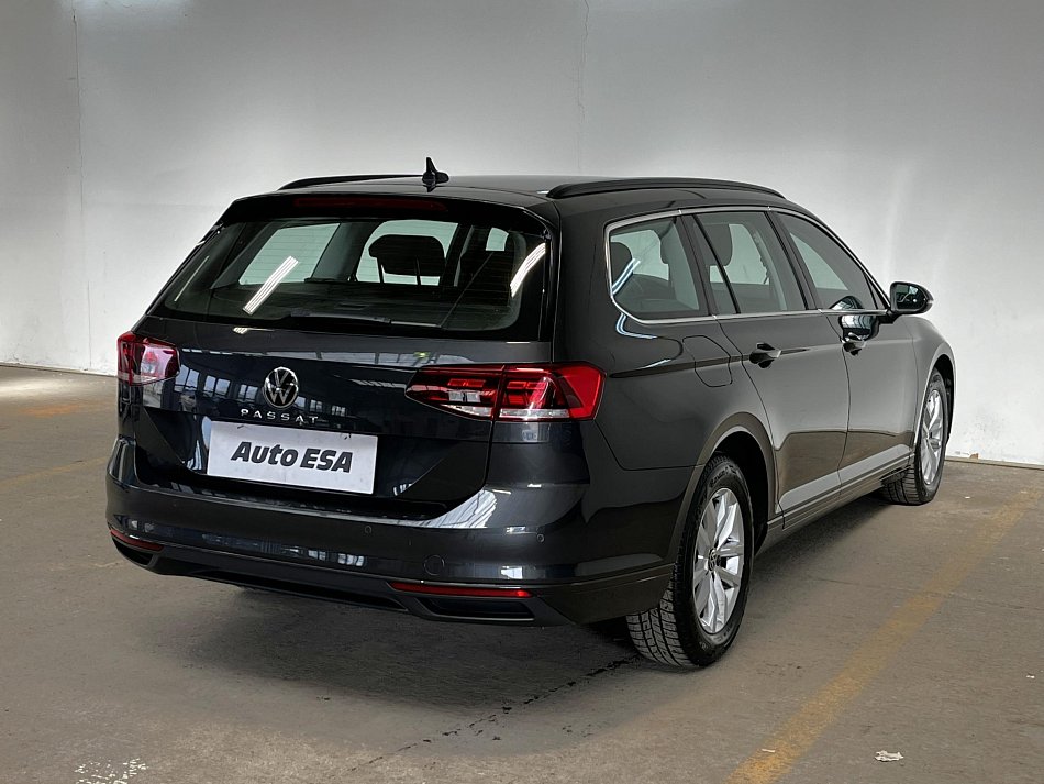 Volkswagen Passat 2.0 TDi 