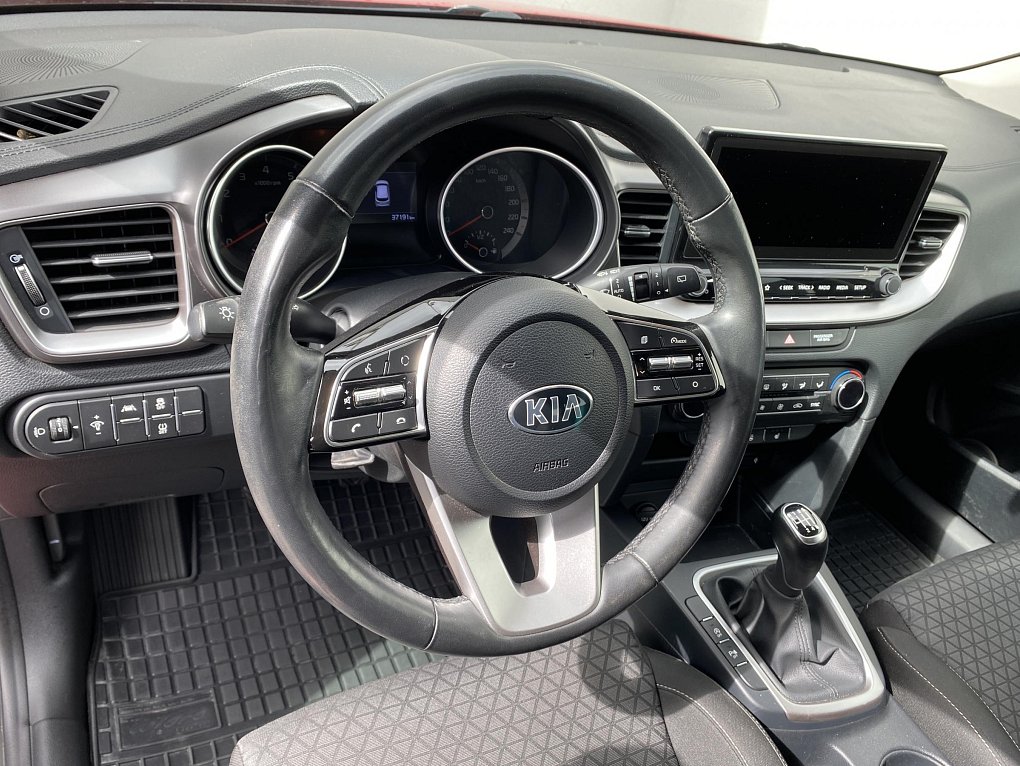 Kia Ceed 1.5 TGDi 