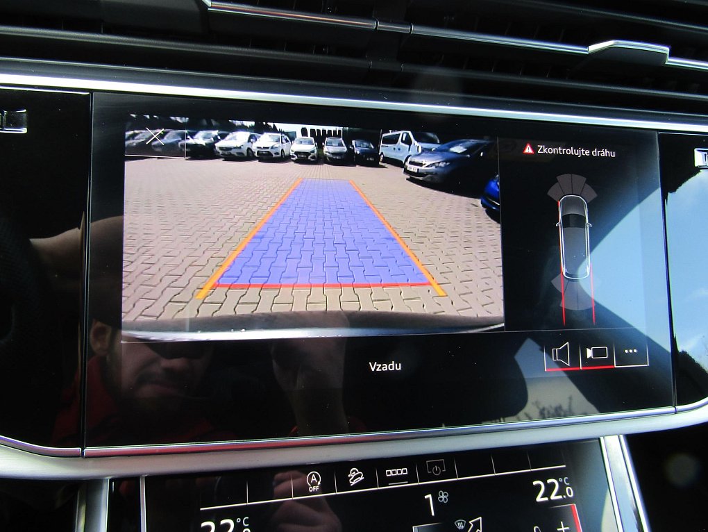 Audi Q7 3.0 TDi  Quattro, 7míst