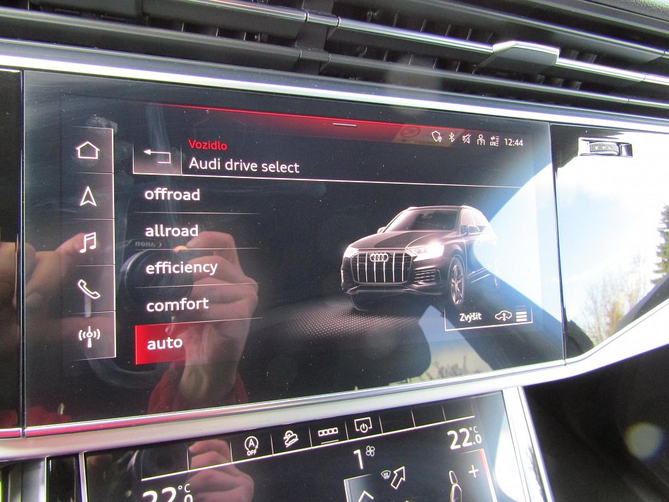 Audi Q7 3.0 TDi  Quattro, 7míst