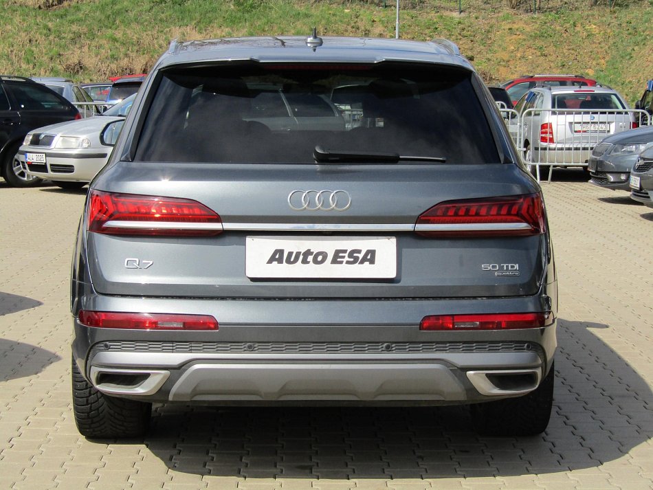 Audi Q7 3.0 TDi  Quattro, 7míst