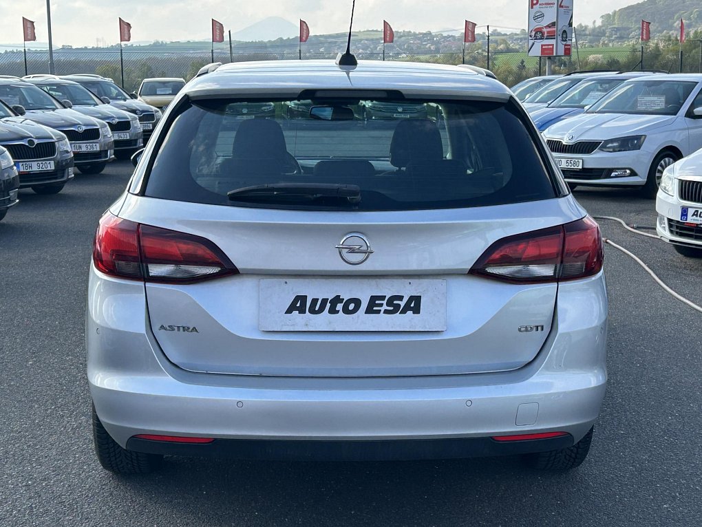 Opel Astra 1.6CDTI 