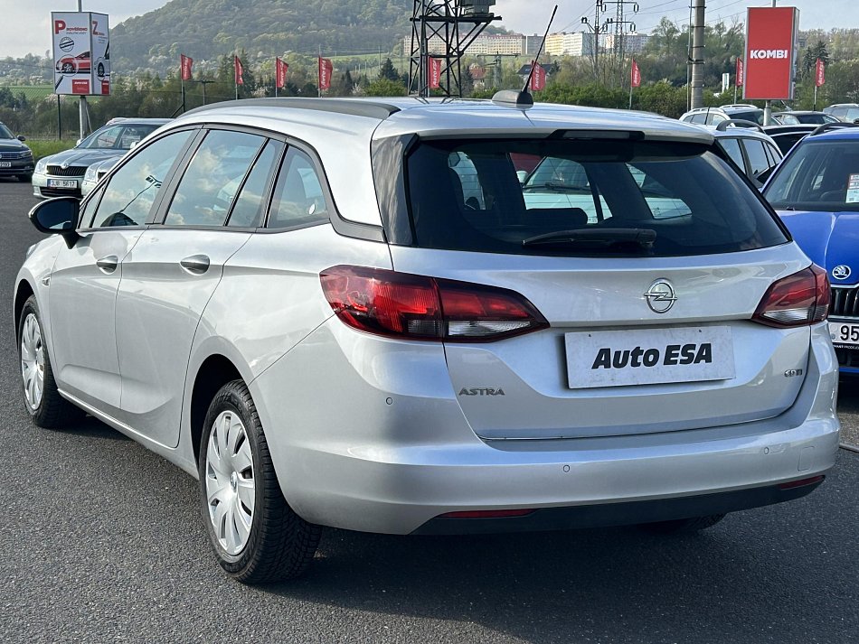 Opel Astra 1.6CDTI 