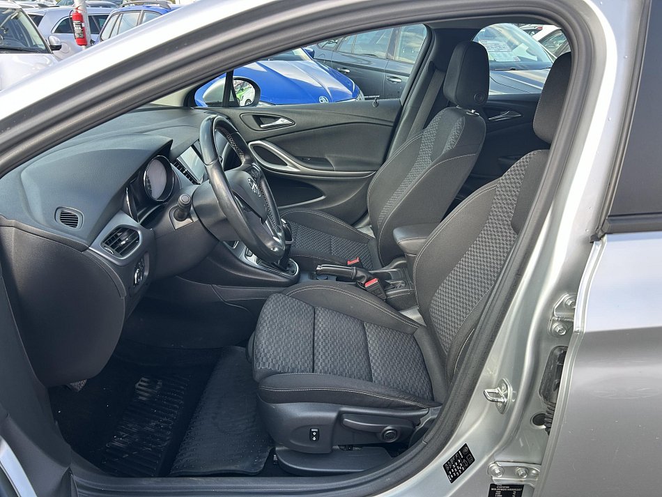 Opel Astra 1.6CDTI 