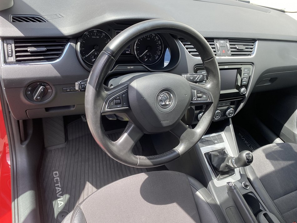 Škoda Octavia III 1.2 TSi Elegance